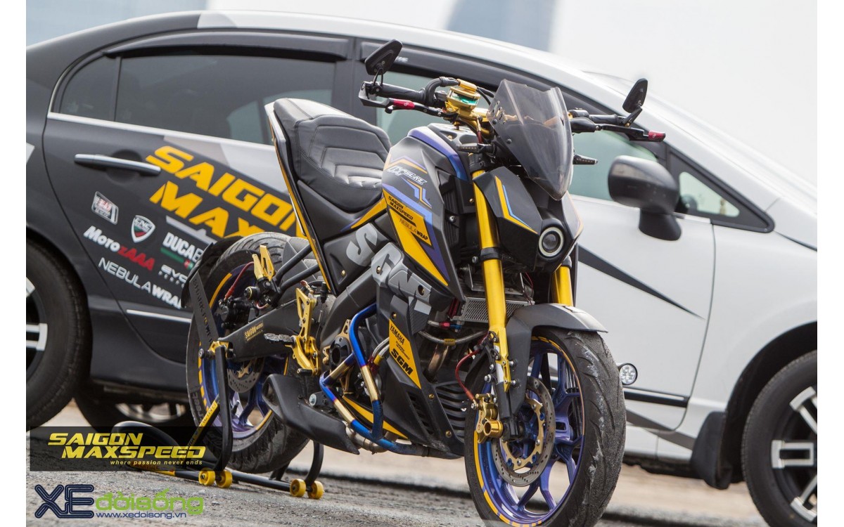 Yamaha M-Slaz ấn tượng trong bản độ “quái vật một mắt“